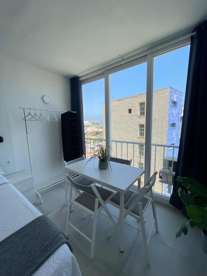 Ferienwohnung Apartamento Con Vistas Al Mar A Metros De La Playa Carihuela Soleil Torremolinos Exterior foto